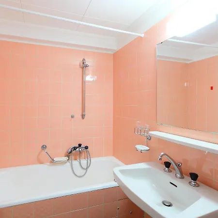 Farinet B 21 By Interhome Lägenhet